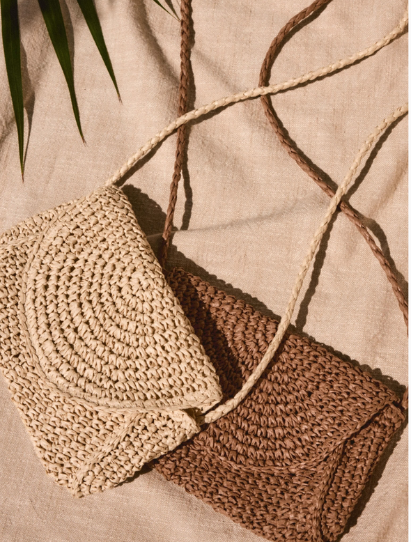 Sand Dollar Mini Straw Bag