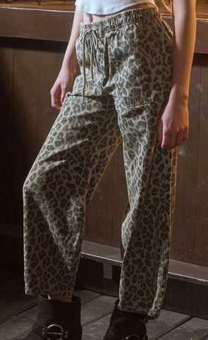 Leopard Pant